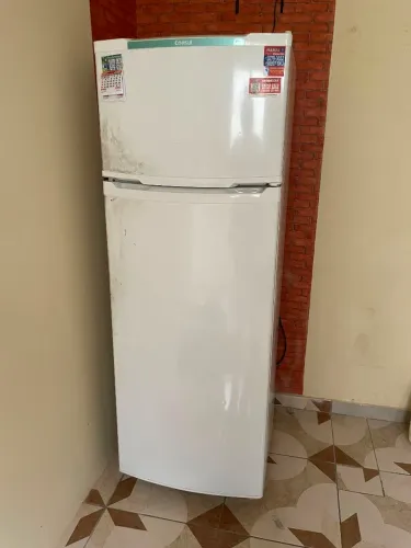 Geladeira Consul Frost Free Branca - R$ 600,00 negociável