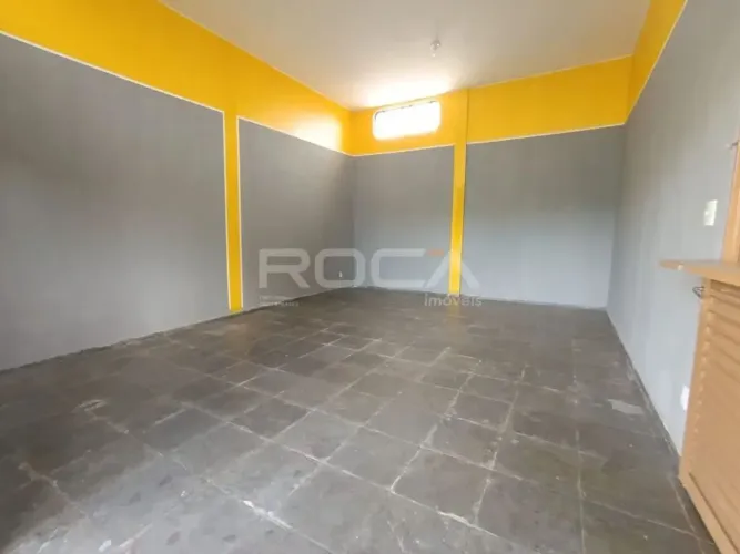 Salão Comercial com Casa Residencial para Alugar  Parque Industrial Avelino Alves Palma | 