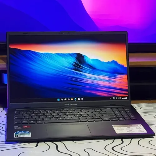 Notebook ASUS Vivobook Ryzen 5-7520U | 512GB SSD | 8GB RAM (Venda ou Troca)