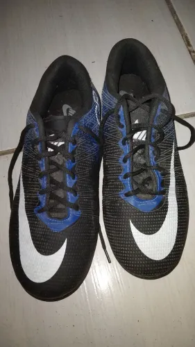 Chuteira futsal, usada apenas 1 vez, tamanho 41, Nike CR7