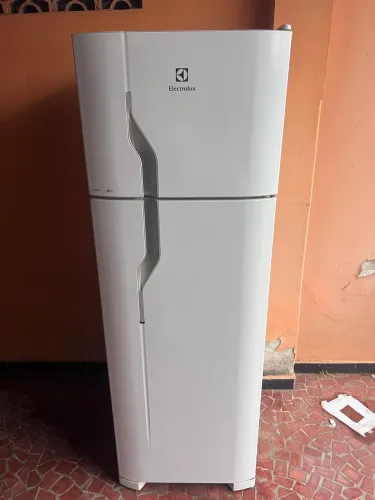 Geladeira Electrolux frost free