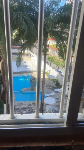Acompanhante em hospital Cuidador de idosos animais etc....