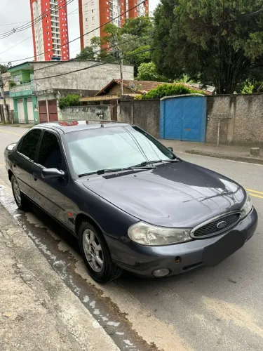 Ford Mondeo GLX 2.0 16V 4P AUT 1997