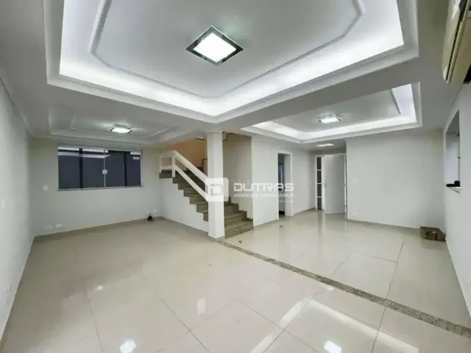 Casa com piscina para alugar no Condomínio Terras de Piracicaba Piracicaba/SP