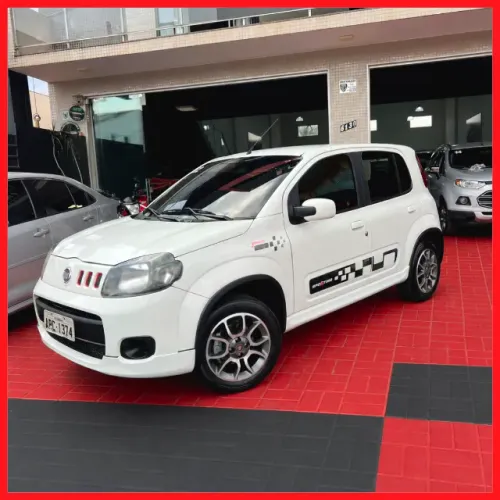 Fiat Uno Sporting 1.4 EVO Fire Flex 8V 4P 2012