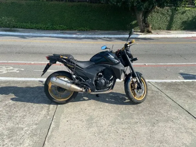 CB 300R mini Hornet
