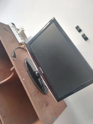 TV Samsung ln22c450e1m