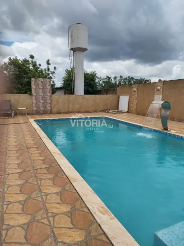 Chácara à Venda Próxima ao Shopping Cidade Norte - 2.000 m² | Piscina | Poço Artesiano