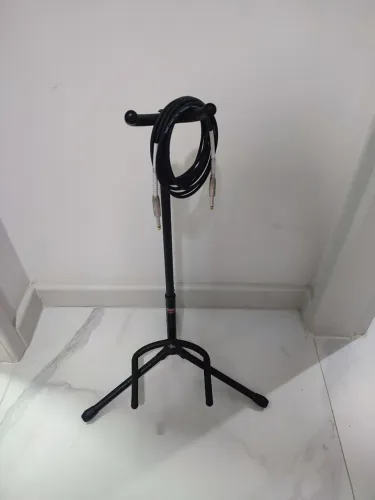 Pedestal para instrumentos.