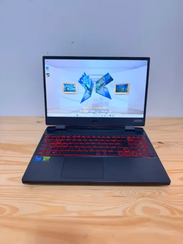 Notebook Acer Nitro 5 - RTX 4060 / Intel Core i7 12650H / 16GB DDR5 (Aceito Trocas)