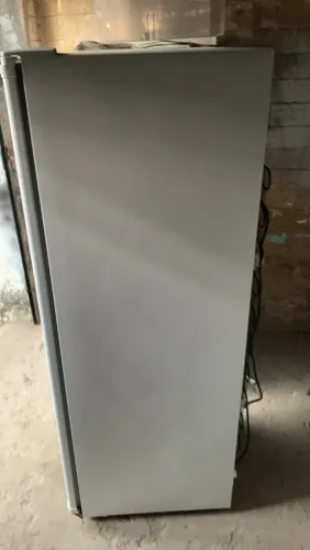 Freezer vertical cônsul