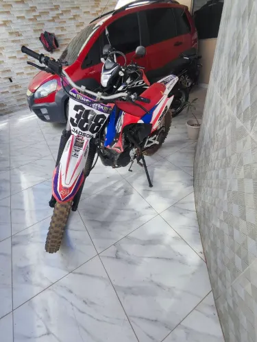 MOTO TRILHA