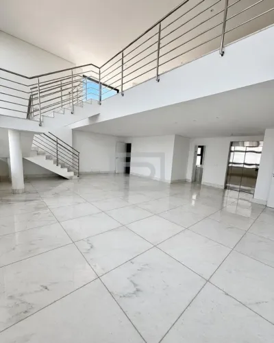 Cobertura com 4 quartos, Jardim das Mangabeiras - Nova Lima