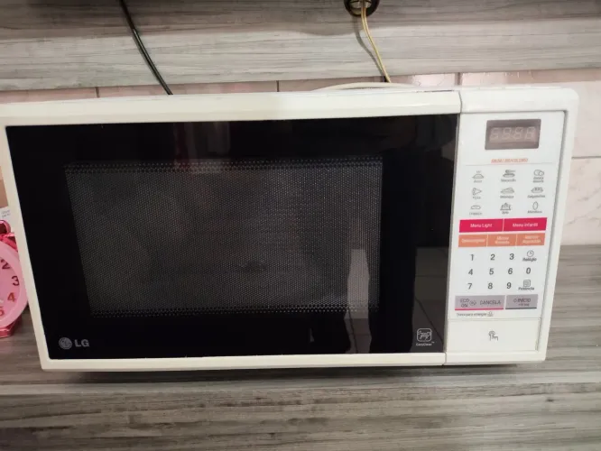 Microondas LG,30L,110V, entrego e dou garantia