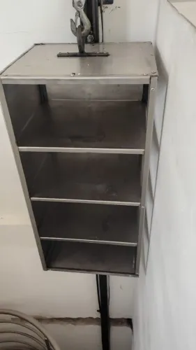 Elevador monta carga em inox completo (motor, suporte, bandeja, etc)