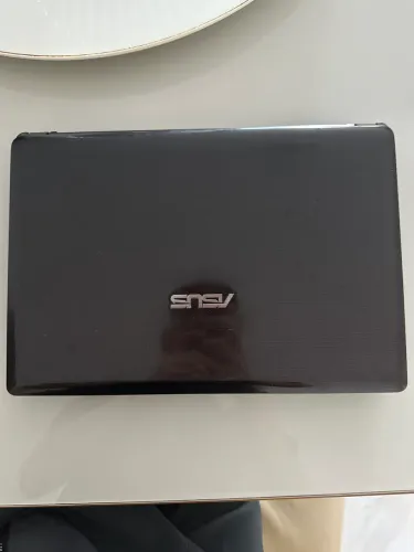 Notebook asus na tela de reparo, 256gb, mouse e carreg de brinde.