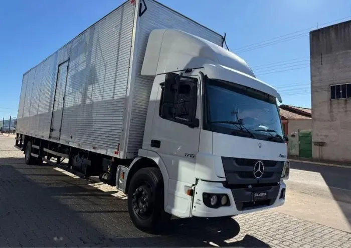 MERCEDES-BENZ ATEGO 1719 2020