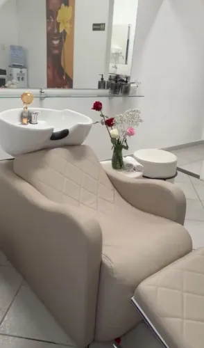 Lavatório Profissional de Salão com Cuba de Porcelana + Apoio - Seminovo