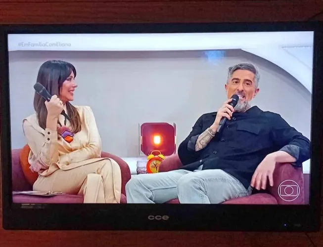 Tv CCE 32 polegadas não é smart funcionando perfeitamente