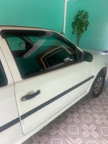 Volkswagen Gol Geração VI City 1.0 8V MI Total Flex 2P 2014