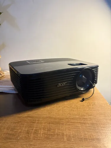 Projetor Acer X1123H DLP 3600 Lumens - Excelente estado