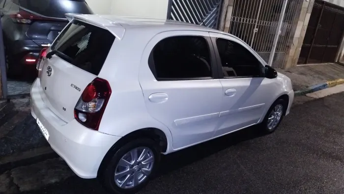 Toyota Etios X Plus 1.5 Flex 16V 5P Aut. 2020
