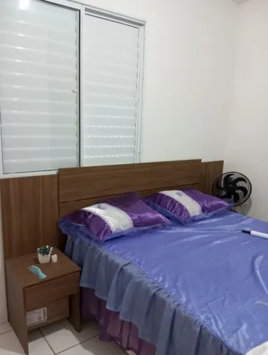 Cabeceira de cama casal - semi nova