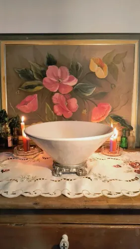 grande centro de mesa porcelana base ornamental clássica antigo antiquário arte decoração