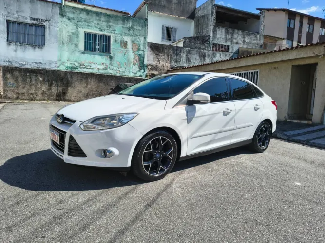 Ford Focus Sed. Ti./ti.plus 2.0 16V Flex AUT 2015