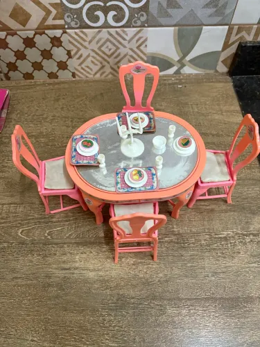 Mesa de jantar - Barbie