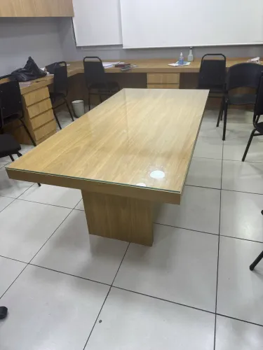 Mesa 1,80 X 90 Madeirado Frejo com tampa de Brindex 
