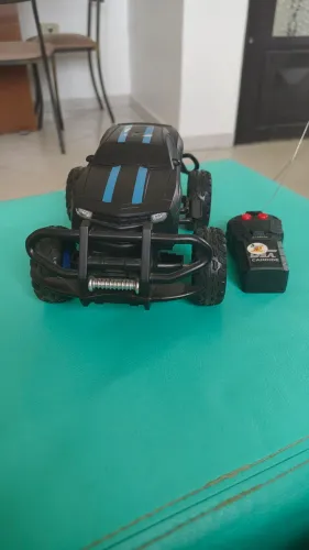 Carrinho de controle remoto