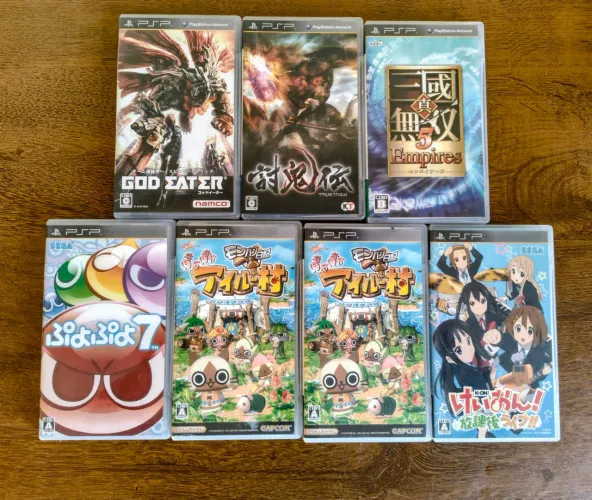 VENDO JOGOS PSP (valores na descrição)