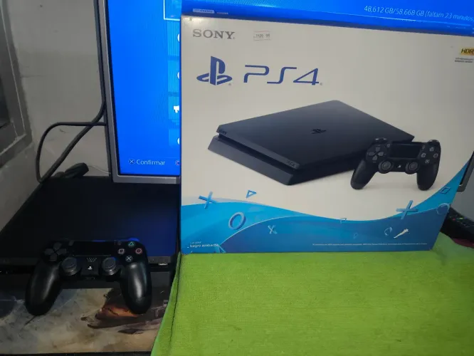 PLAYSTATION 4 SLIM ORIGINAL