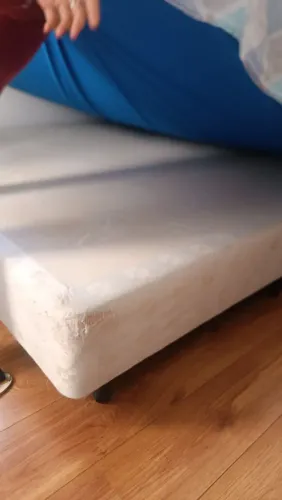 Base cama box casal R$ 80,00 - só a base  *não vai  com colchão*
