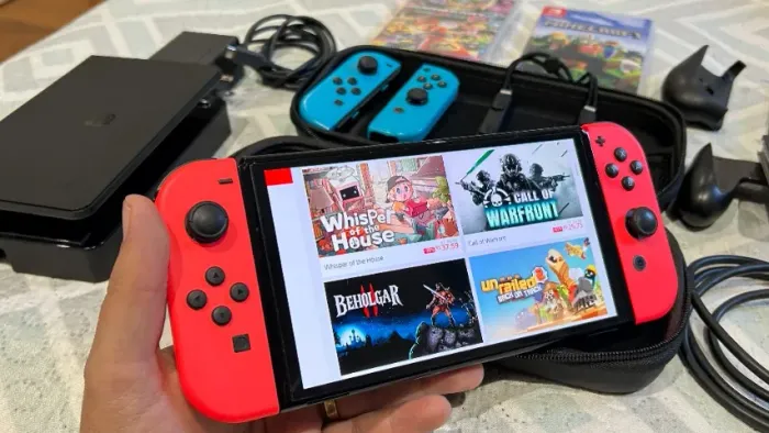 Kit Nintendo Switch OLED - 3 cards de jogos (Mario Kart 8 Deluxe / Minecraft / Splatoon 2)