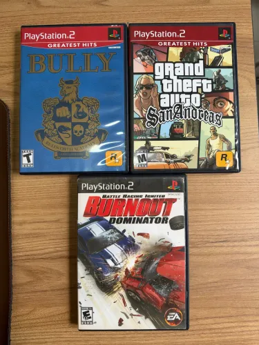 Coleção de 3 Jogos Originais PlayStation 2 + Memory Card