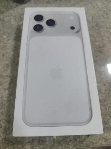 iPhone 17 pro max 256gb silver NOVO