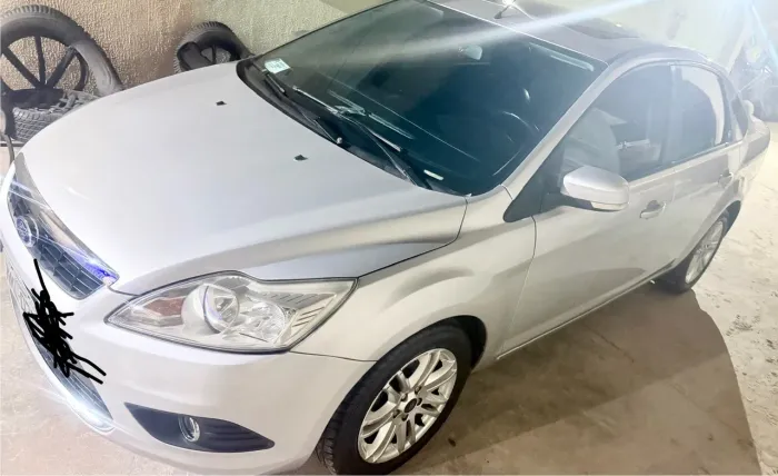 Ford Focus Ghia Sed. 2.0 16v/ 2.0 16V Flex 4P 2009