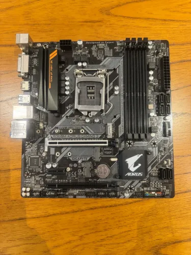 Placa Mãe Gigabyte AORUS 3 B360M
