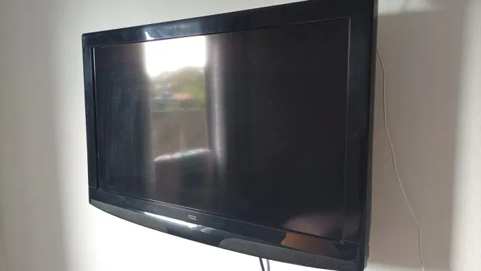 Tv 32 AOC
