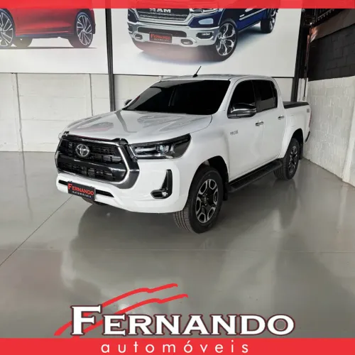 Toyota Hilux 2024
