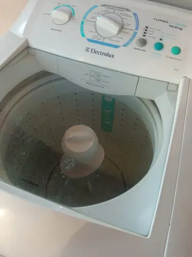 Doação máquina de lavar com defeito