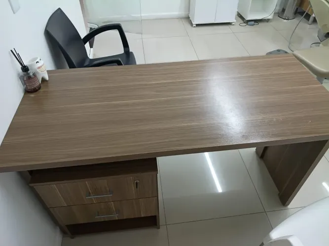 Mesa de MDF