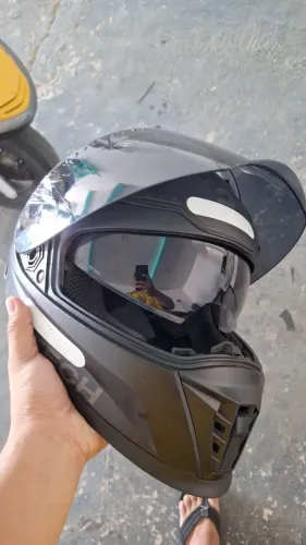 Capacete race tech volt
