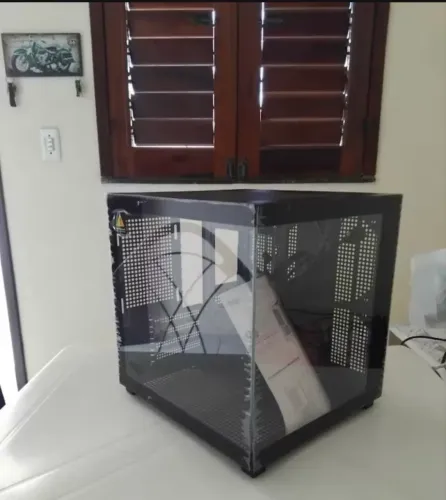Gabinete Gamer Aigo Luna A275, Rainbow