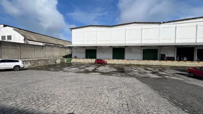 Galpão Comercial para locação, Ibura, Recife - GA0417.