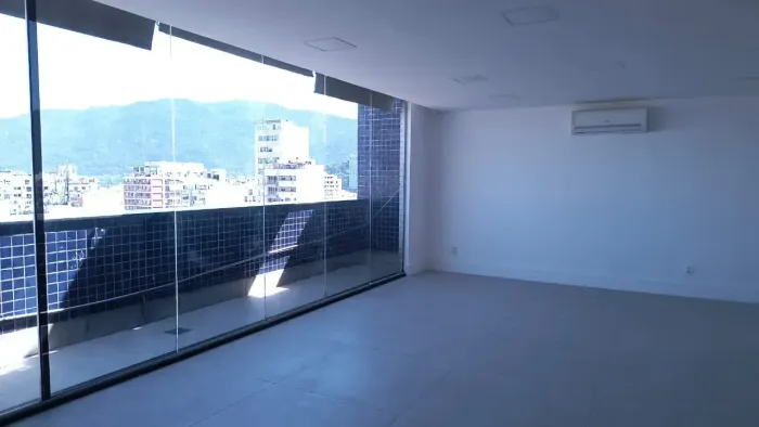 Excelente imóvel para locação em Ipanema, com 95 metros quadrados, ambientes amplos e bem 