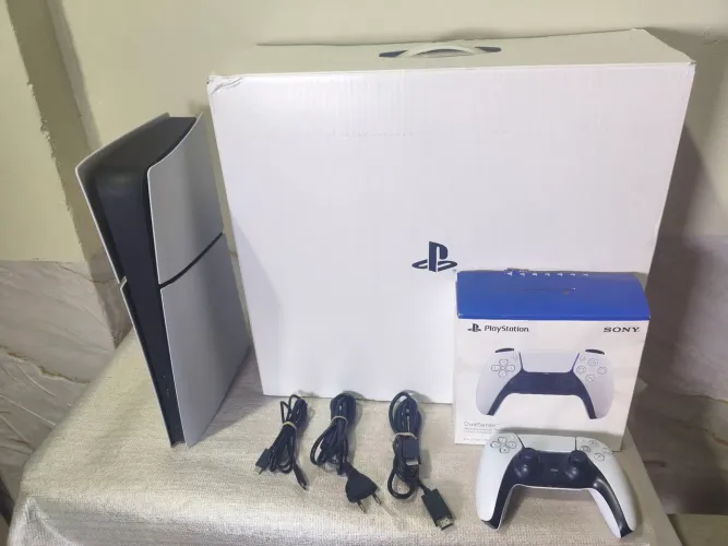 PS5 aceito cartão ate 18x/vendo ou troco ps4 ou Xbox series s mais volta em dinheiro p mim