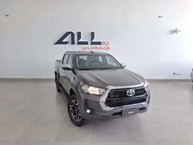 Toyota Hilux CD SRV 4X4 2.8 TDI Diesel Aut. 2022